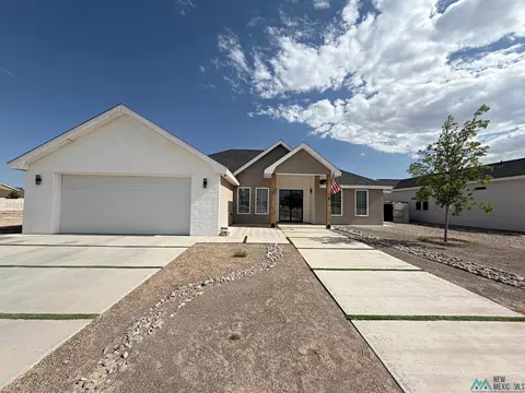 8 Bella Piazza, Roswell, NM 88201