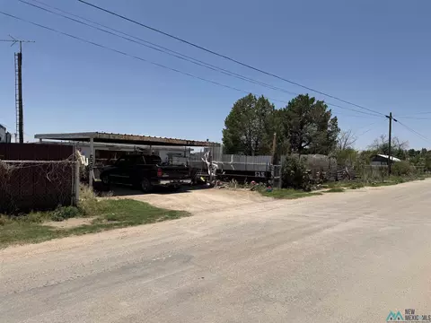 525 E Yuciapa Dr, Hobbs, NM 88242