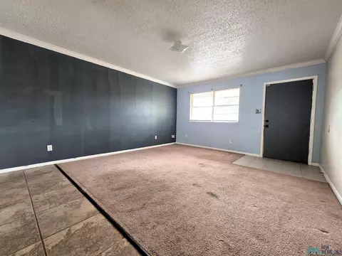 Living - 900 E 14th St, Clovis, NM 88101 photo 2 of 4