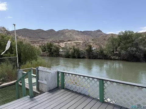 1101 E Riverside Dr, Truth Or Consequences, NM 87901