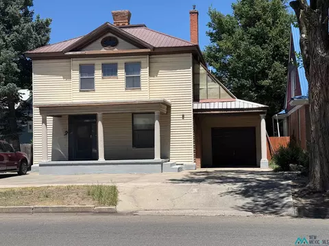 924 Seventh St, Las Vegas, NM 87701