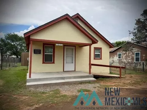 1215 Ash St, Clovis, NM 88101