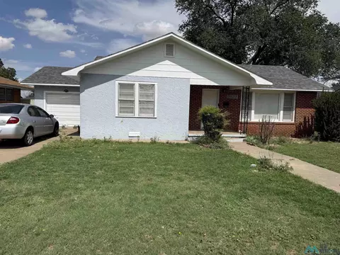 2625 N Gidding Sts, Clovis, NM 88101