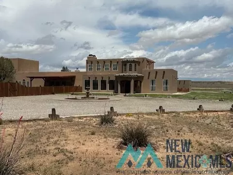 5215 Beargrass, Roswell, NM 88201