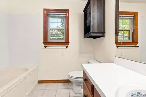 Bath - 605 Jeanie Dr, Clovis, NM 88101 photo 5 of 5