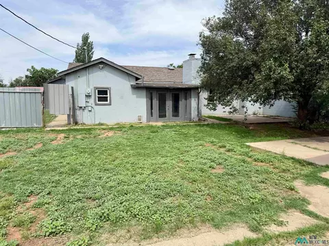 Exterior - 2813 Gidding, Clovis, NM 88101 photo 2 of 5