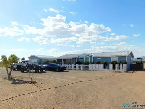 2505 Silver Dollar Loop NE, Deming, NM 88030