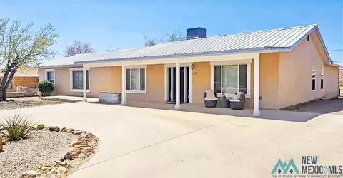 806 Sierra Vista Dr, Truth Or Consequences, NM 87901