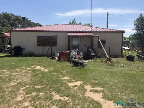 402 Trout St, Logan, NM 88426