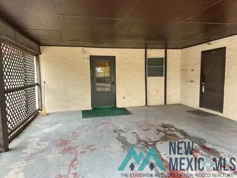 1303 N Canal Apt 4 St, Carlsbad, NM 88220