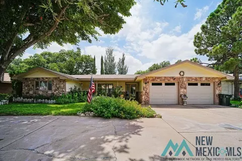 1212 Landsun Dr, Carlsbad, NM 88220