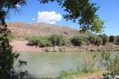 101 N Riverside Dr, Truth Or Consequences, NM 87901