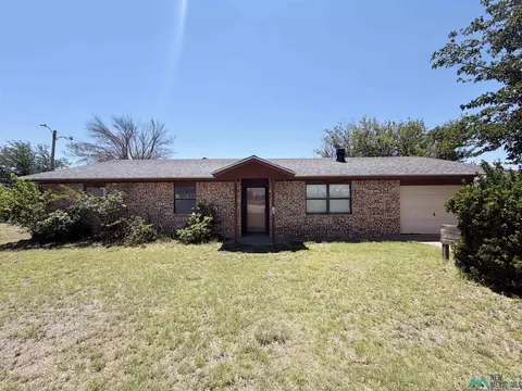 1011 W Idaho Ave, Hobbs, NM 88240