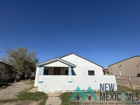 303 E Albuquerque St, Roswell, NM 88203