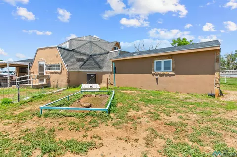 Exterior - 1019 Curry Road O St, Clovis, NM 88101 photo 5 of 8