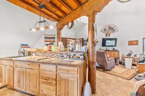 Kitchen - 1019 Curry Road O St, Clovis, NM 88101 photo 2 of 2
