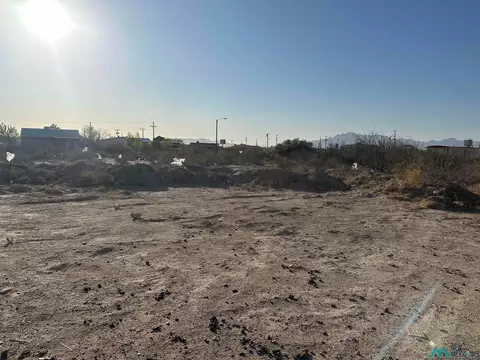 E Diamond Street / Apple Street, Deming, NM 88030