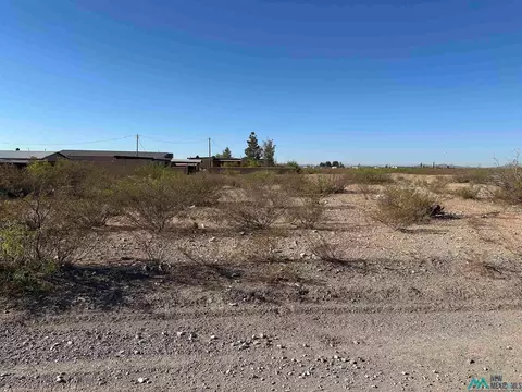 W Houston Avenue, Columbus, NM 88029
