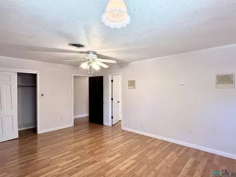 Bedroom - 1400 Oakhurst Rd, Clovis, NM 88101 photo 2 of 3