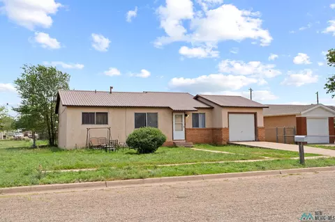 1009 Gila St, Clovis, NM 88101 photo 2