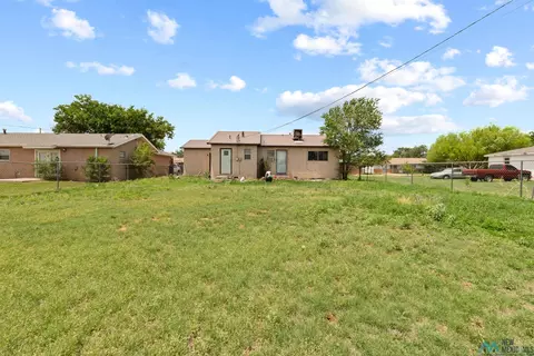 Exterior - 1009 Gila St, Clovis, NM 88101 photo 3 of 3