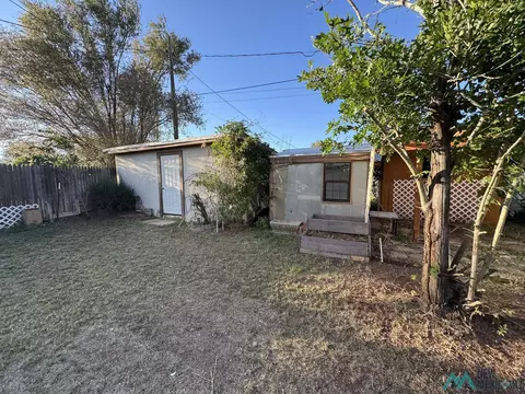 Exterior - 108 Park Dr, Clovis, NM 88101 photo 2 of 3