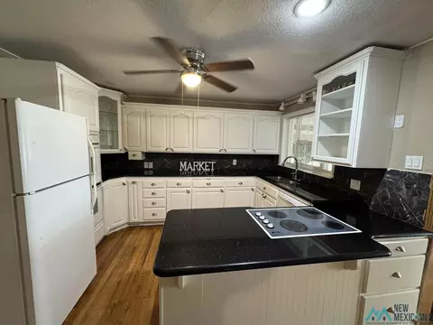 Kitchen - 108 Park Dr, Clovis, NM 88101 photo 1 of 5