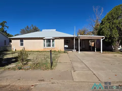 108 Park Dr, Clovis, NM 88101