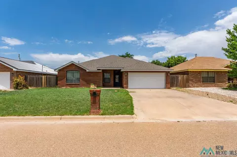 2145 Hayes St, Portales, NM 88130