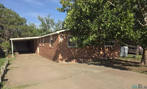 2421 Sheldon St, Clovis, NM 88101