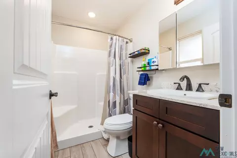 Bath - 2708 E 14th St, Clovis, NM 88101 photo 1 of 2