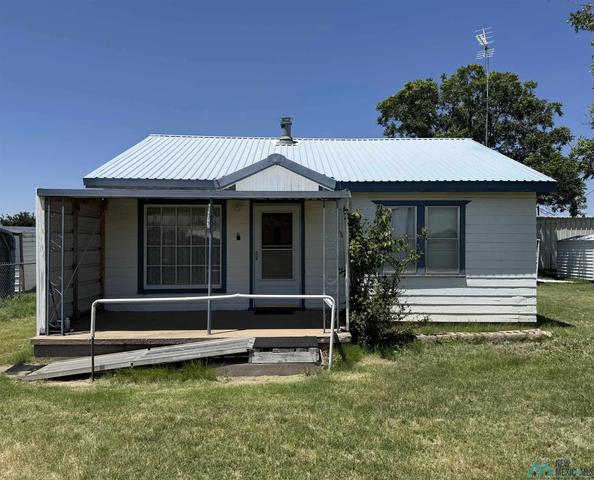 102 Rainbow, Logan, NM 88426