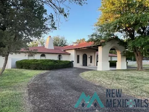 1111 W Country Club Rd, Roswell, NM 88201