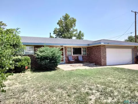 Exterior - 2100 Miller St, Clovis, NM 88101 photo 6 of 12