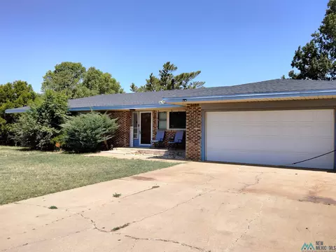 Exterior - 2100 Miller St, Clovis, NM 88101 photo 5 of 12