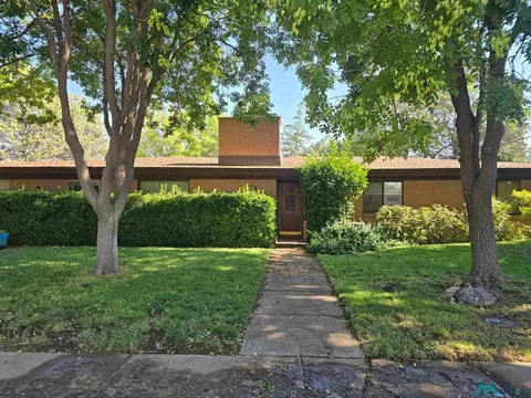 611 W Church St, Roswell, NM 88203