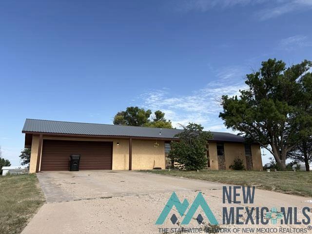 511 Apache Trl, Portales, NM 88130