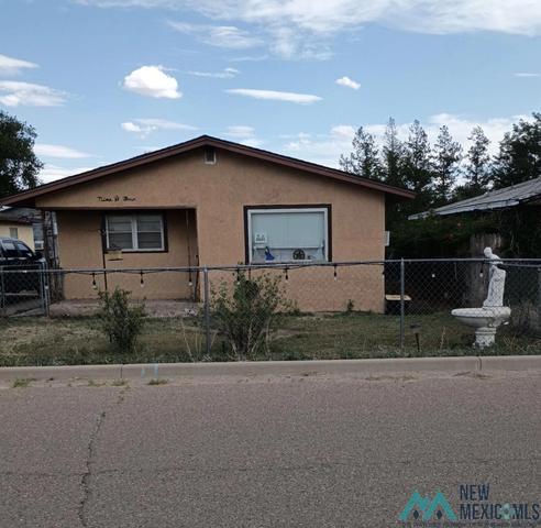904 Elbe St, Portales, NM 88130