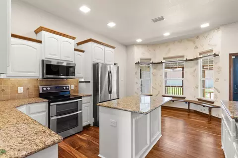 Kitchen - 2009 Kearny, Clovis, NM 88101 photo 3 of 4