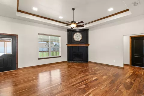 Living - 2009 Kearny, Clovis, NM 88101 photo 1 of 2