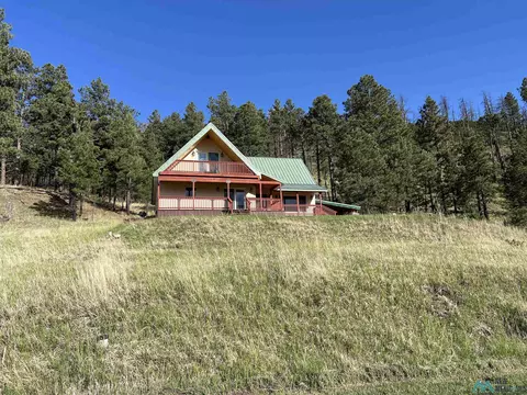 79 Pendaries Village Ln, Rociada, NM 87742