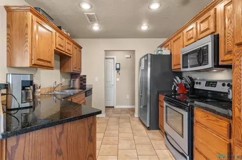 2205 Ralph Boone Dr, Clovis, NM 88101 photo 10