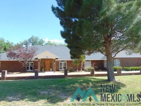 2000 W Mescalero Rd, Roswell, NM 88201