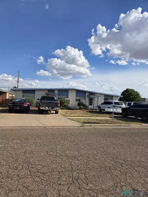 317 Gayland Dr, Clovis, NM 88101 photo 1