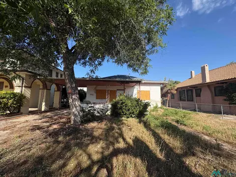 802 N Pennsylvania Ave, Roswell, NM 88201