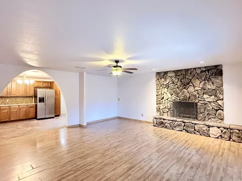 Living - 3633 Linkwood, Clovis, NM 88101 photo 2 of 5