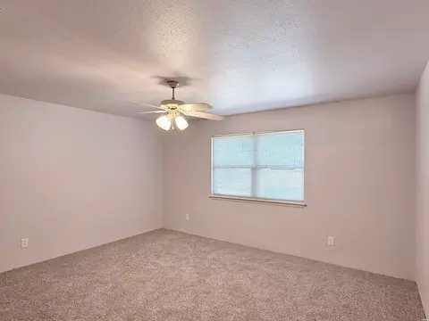Bedroom - 3633 Linkwood, Clovis, NM 88101 photo 5 of 7