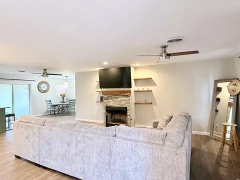 Living - 2708 Harrison Ave, Clovis, NM 88101 photo 1 of 4