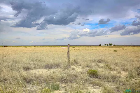 Mallard Ave, Roswell, NM 88201