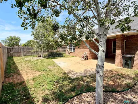 Exterior - 4621 Sandstone Dr, Clovis, NM 88101 photo 3 of 5
